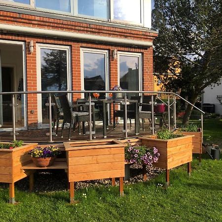 Stadtvilla Bruegemann Mit Terrasse & Parkplatz - Abc136 By Abcwismar Wismar Exterior photo
