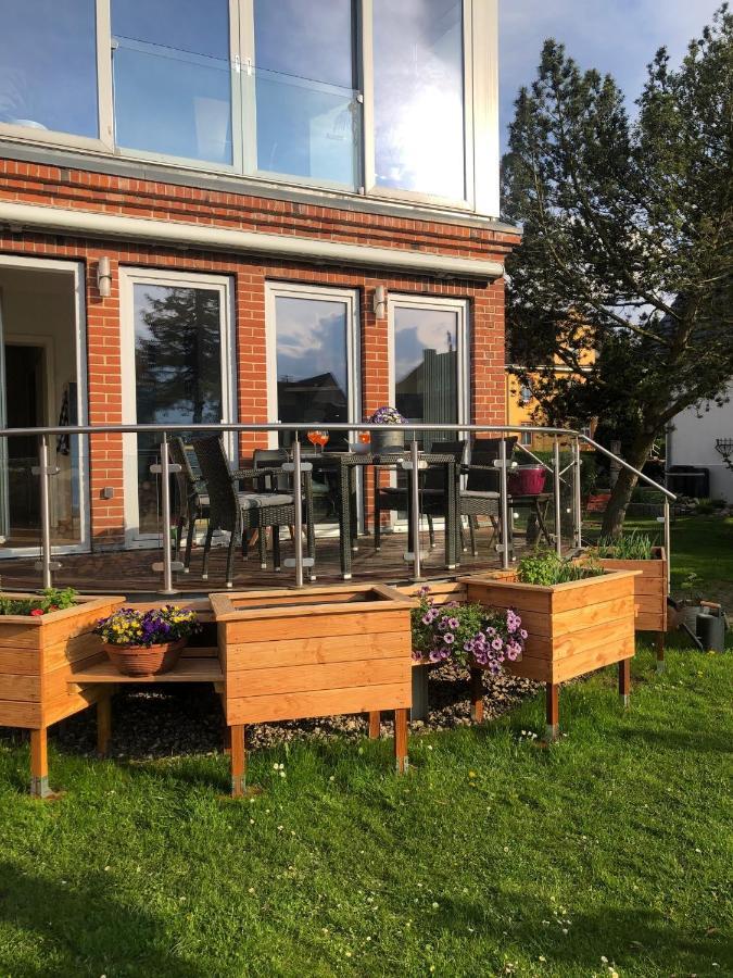 Stadtvilla Bruegemann Mit Terrasse & Parkplatz - Abc136 By Abcwismar Wismar Exterior photo